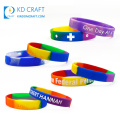 Großhandel billige leere dicke Gummi-Silikon-Armbänder Armband geprägter Logo-Druck kaufen benutzerdefiniertes Silikon-Armband